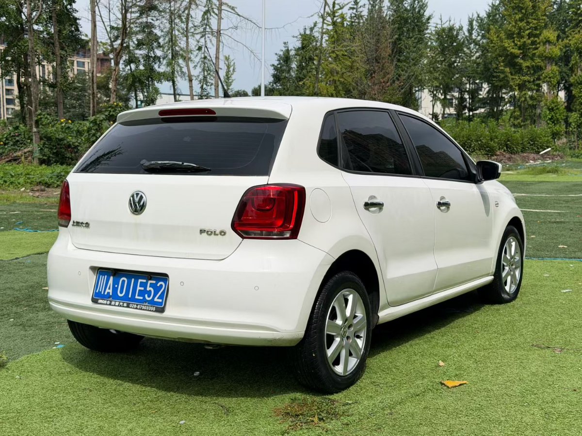 Volkswagen Polo 2013 #6 Volkswagen Polo 2013 car image #6