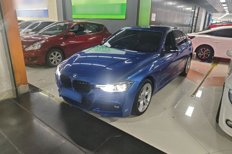 BMW 3 Series 2017 car image #2