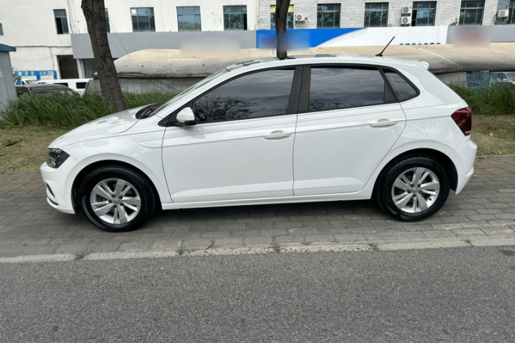 Volkswagen Polo 2020 #5 Volkswagen Polo 2020 car image #5