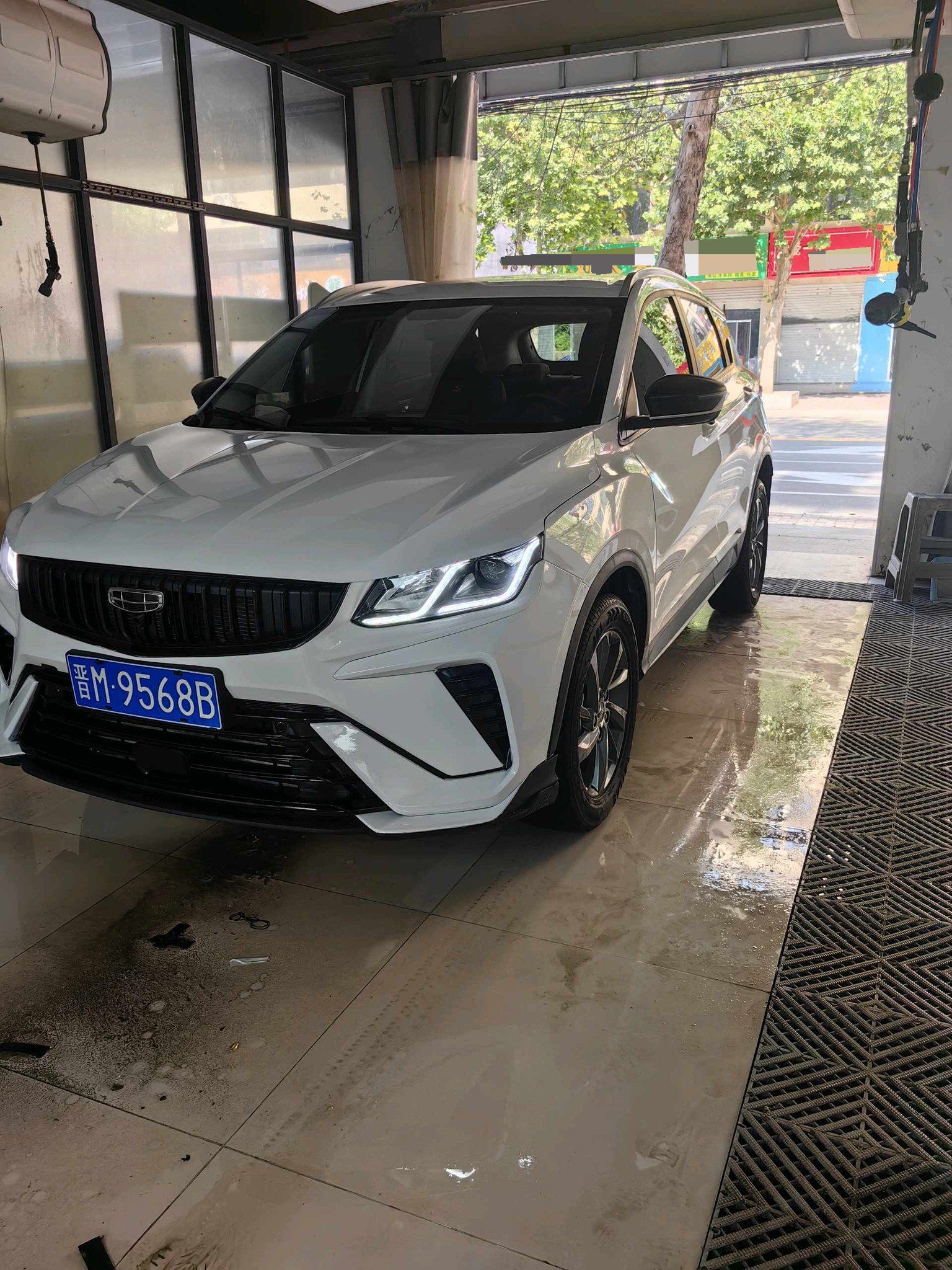 GEELY Coolray 2024 GEELY Coolray 2024 car image