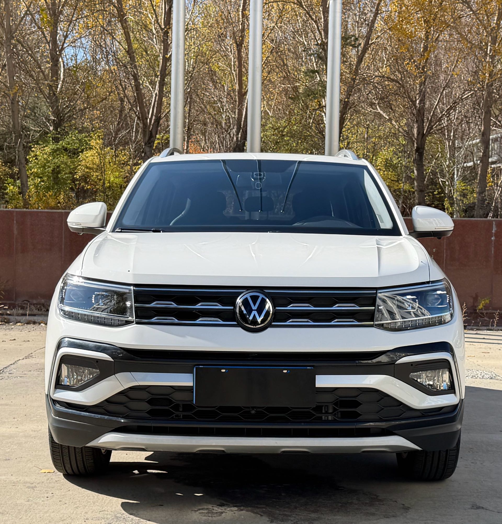 Volkswagen T-Cross 2022 #2 Volkswagen T-Cross 2022 car image #2