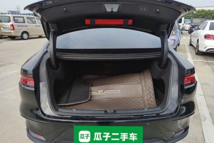 BYD Han 2024 car image #19