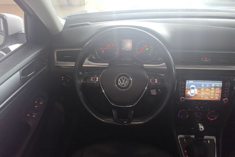 Volkswagen Bora 2018 #11 Volkswagen Bora 2018 car image #11