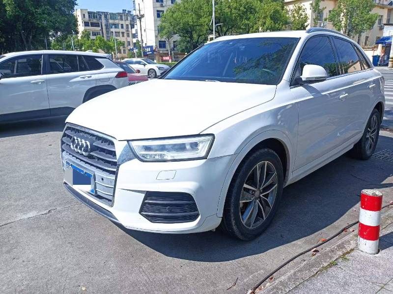 Audi Q3 2019 car image 