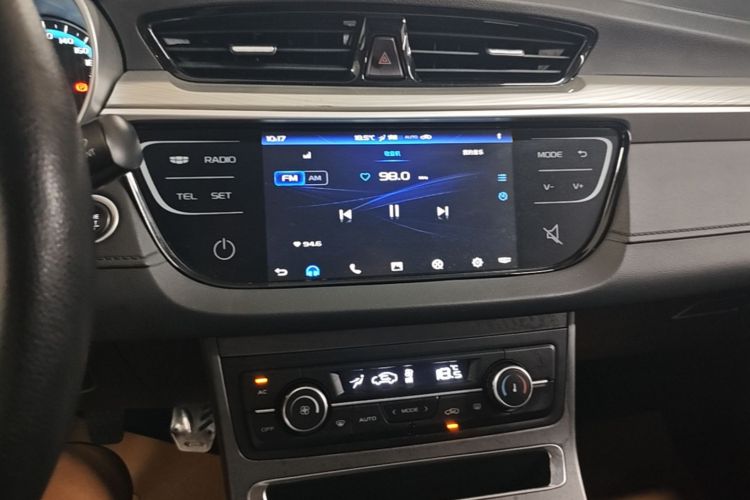 GEELY Emgrand 2020 #13 GEELY Emgrand 2020 car image #13
