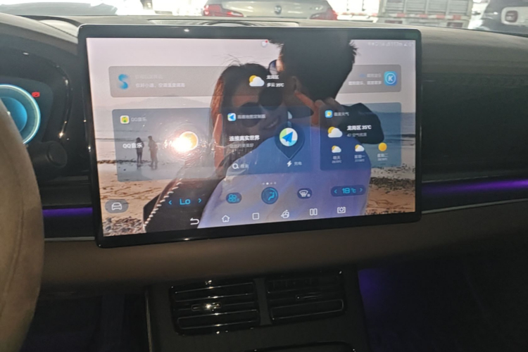 BYD Han 2022 car image #13