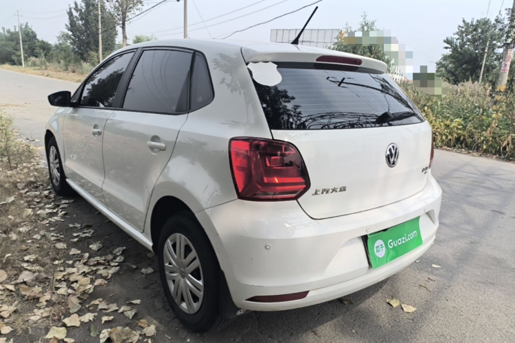 Volkswagen Polo 2019 car image #5