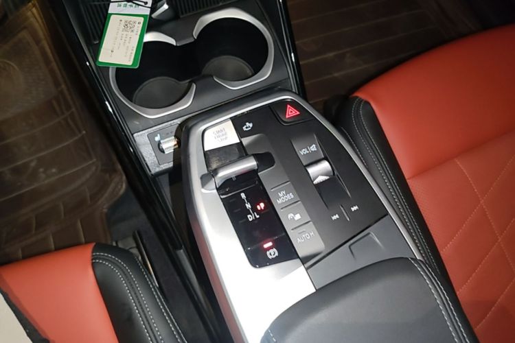 BMW X1 2023 car image #18