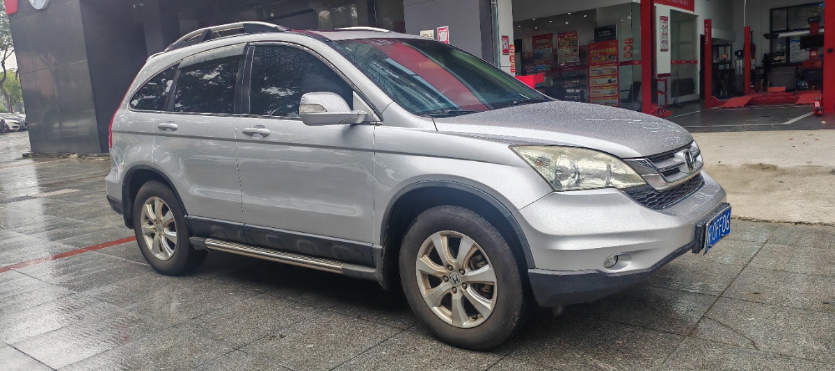 Honda CR-V 2011 car image #2