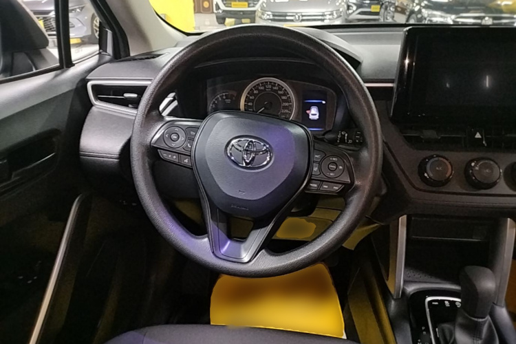 Toyota Corolla Cross 2022 car image #12