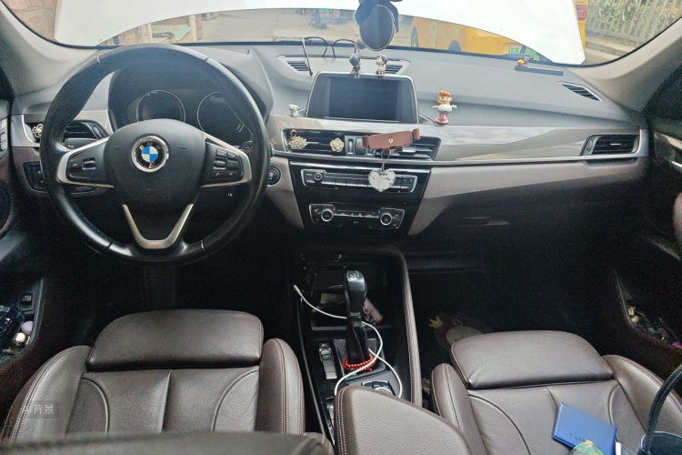 BMW X1 2018 #11 BMW X1 2018 car image #11