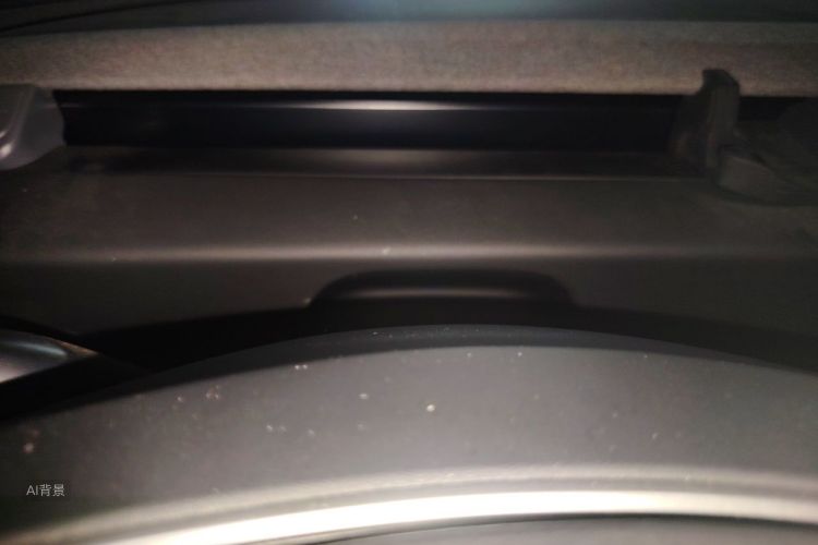 Tesla Model 3 2025 immagine di auto #13