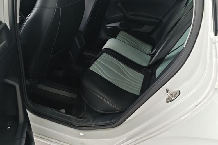 Volkswagen Lavida 2025 car image #17