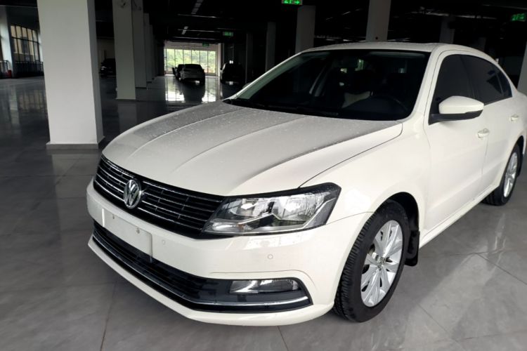 Volkswagen Lavida 2017 car image #2