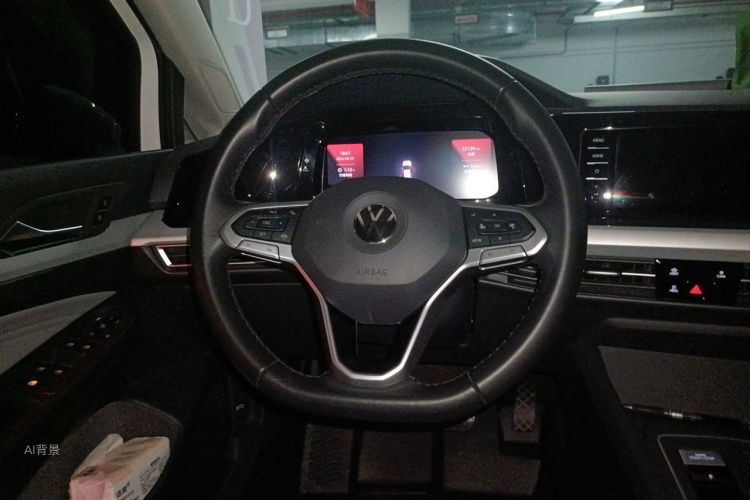 Volkswagen Golf 2020 car image #12