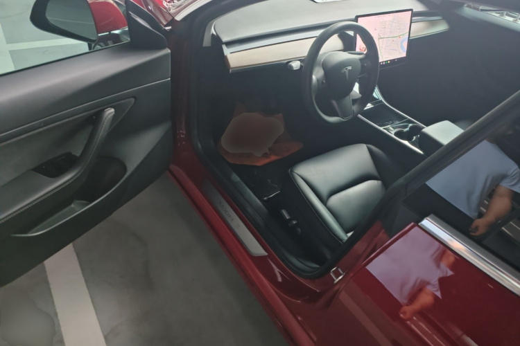 Tesla Model 3 2020 #16 Tesla Model 3 2020 car image #16