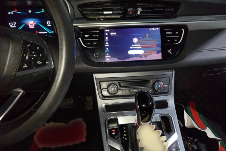 GEELY Emgrand 2019 #17 GEELY Emgrand 2019 car image #17