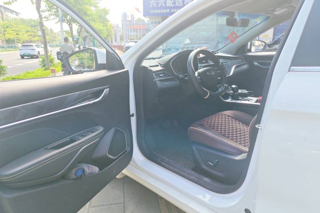 GEELY Binray 2021 صورة سيارة #23