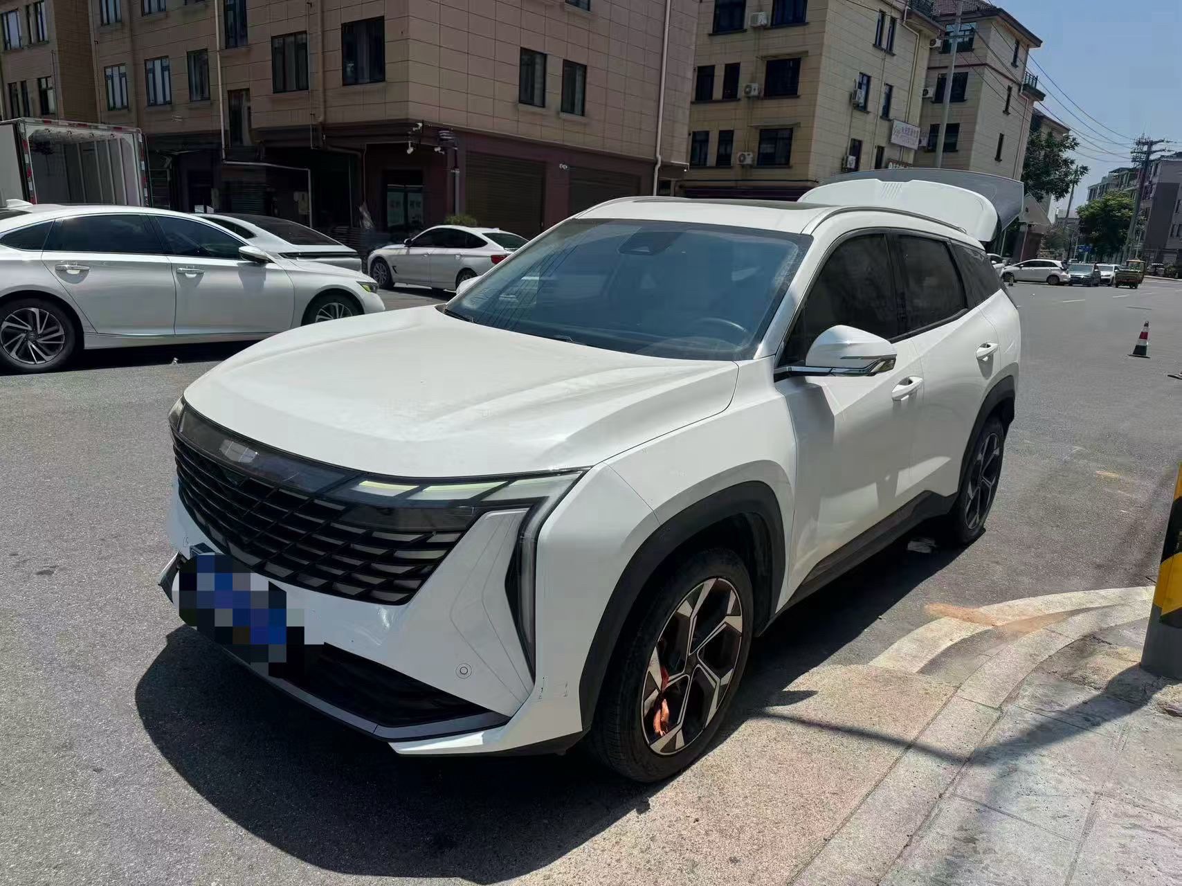 GEELY Boyue L 2023 car image 
