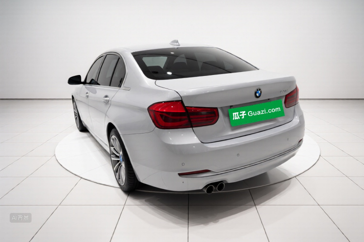 BMW 3 Series 2018 #5 BMW 3 Series 2018 car image #5