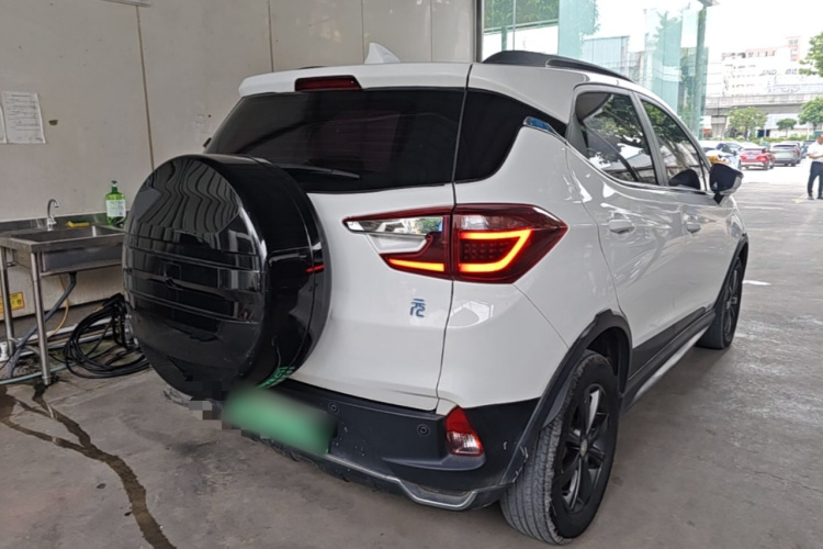 BYD Yuan New Energy 2019 #7 BYD Yuan New Energy 2019 car image #7