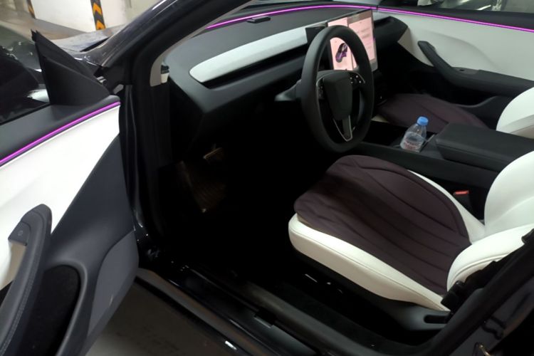 Tesla Model 3 2025 #16 Tesla Model 3 2025 car image #16