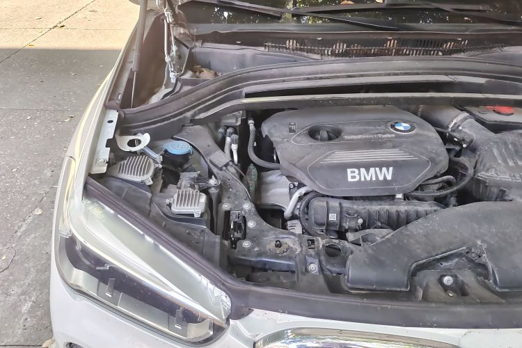 BMW X1 2018 #22 BMW X1 2018 car image #22