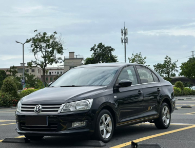 Volkswagen Santana 2015 car image 