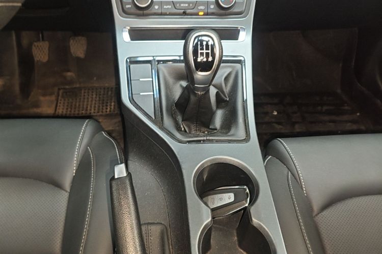 GEELY Emgrand 2020 #18 GEELY Emgrand 2020 car image #18