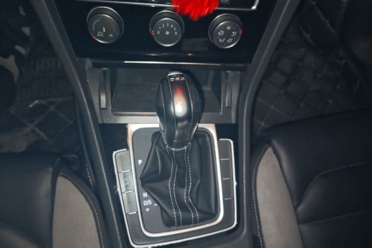 Volkswagen Golf 2016 #14 Volkswagen Golf 2016 car image #14