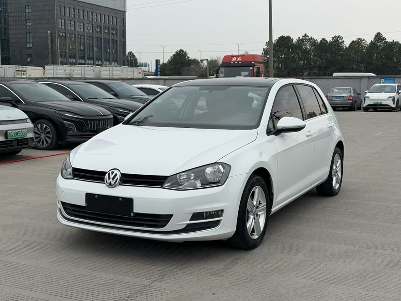 Volkswagen Golf 2016 صورة سيارة 