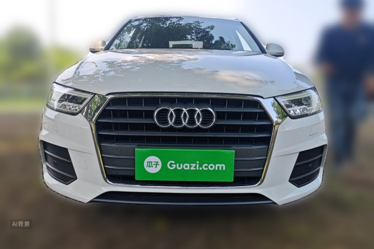 Audi Q3 2019 car image #3