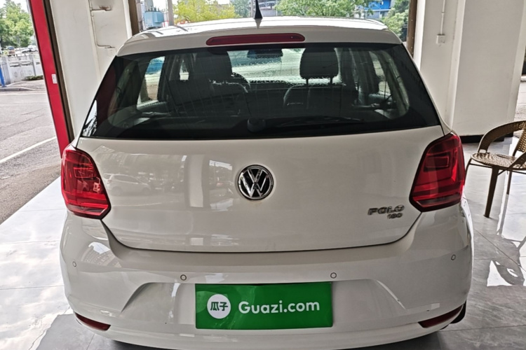Volkswagen Polo 2019 car image #6