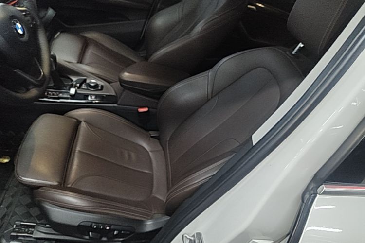 BMW X1 2017 #15 BMW X1 2017 car image #15
