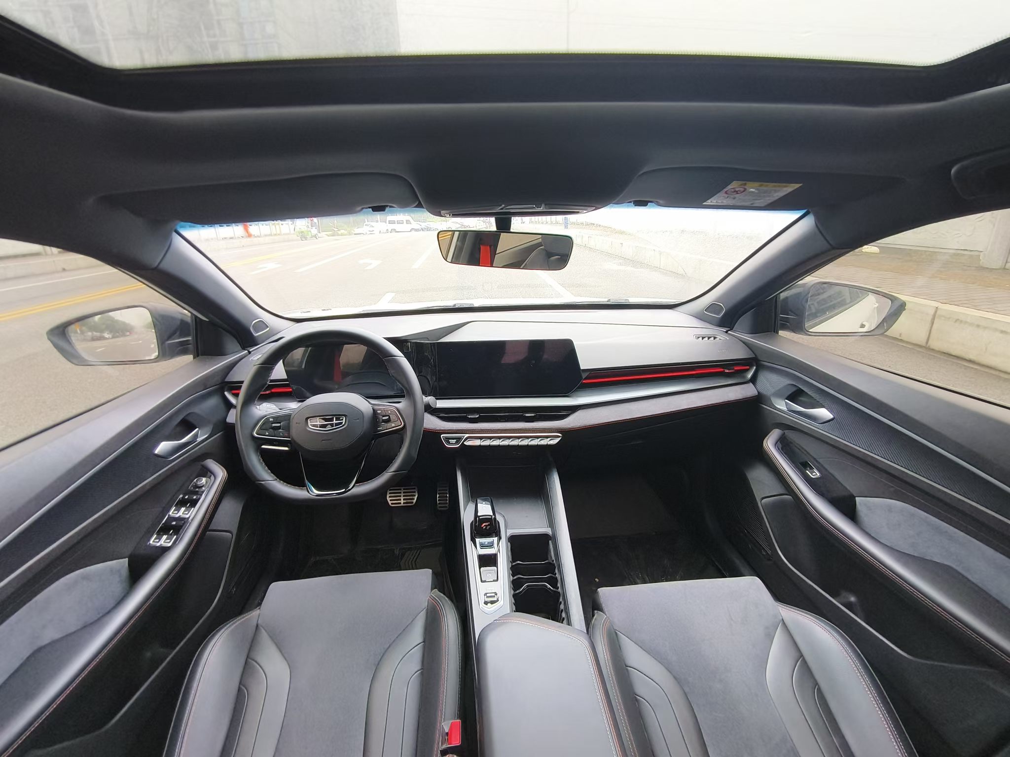 GEELY Binray 2024 imagen de coche #7