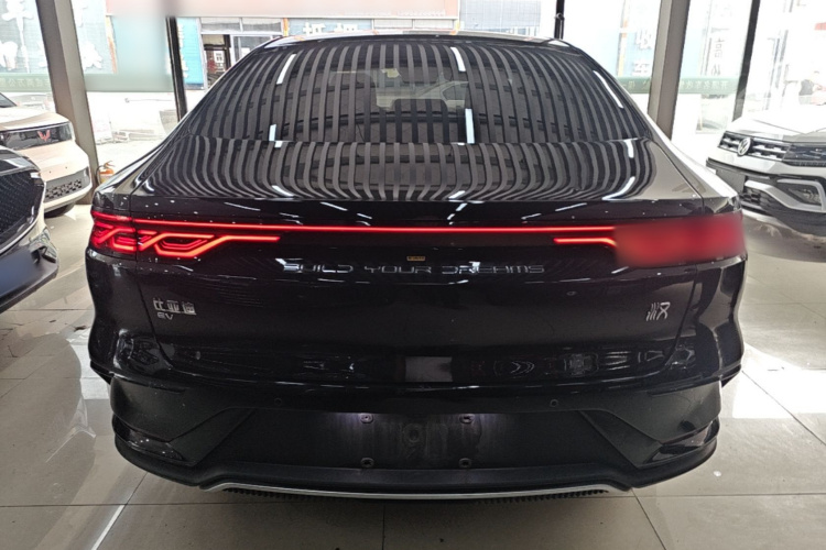 BYD Han 2023 car image #6