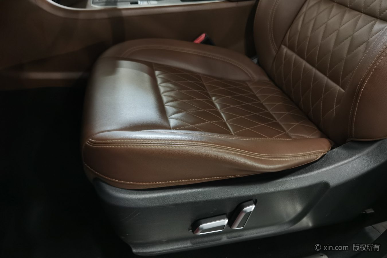Great Wall Poer 2020 car image #21