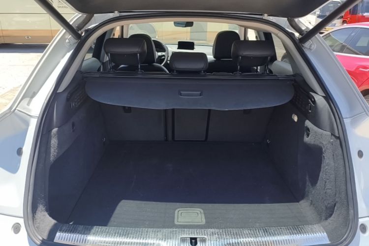 Audi Q3 2018 #19 Audi Q3 2018 car image #19