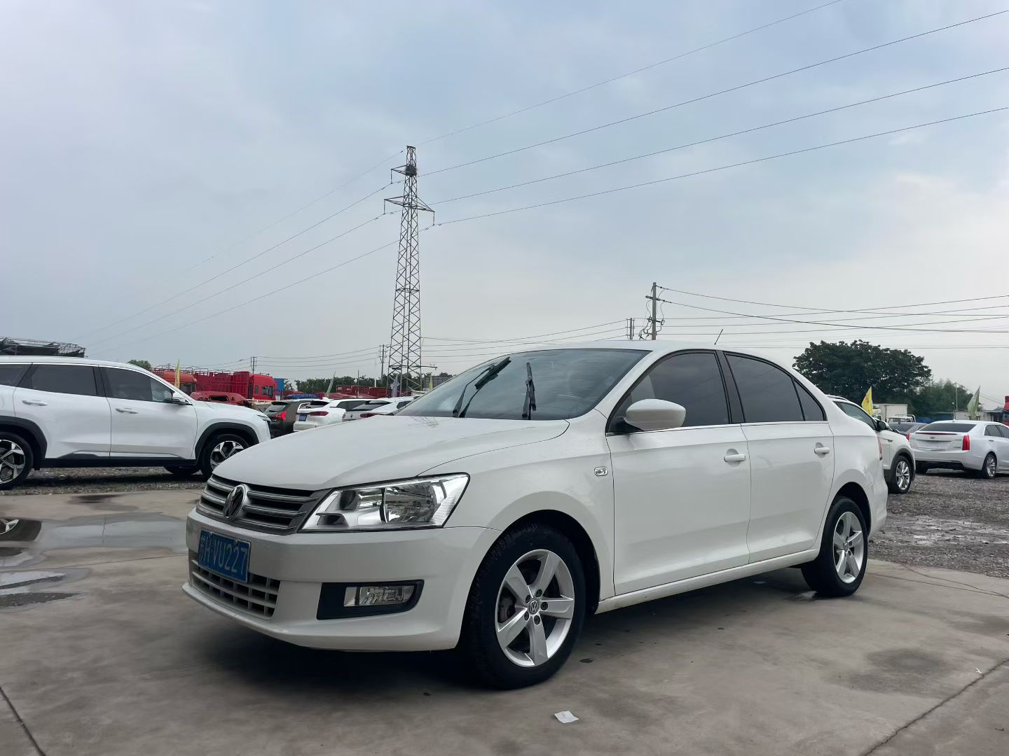 Volkswagen Santana 2015 Volkswagen Santana 2015 car image