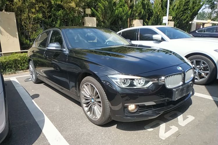 BMW 3 Series 2019 #4 BMW 3 Series 2019 immagine di auto #4
