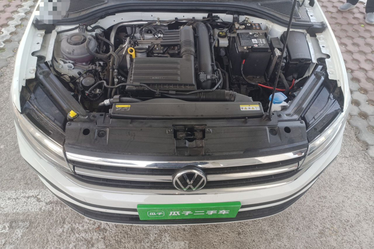 Volkswagen Bora 2025 car image #22