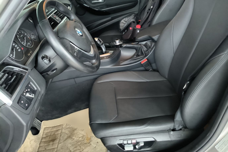 BMW 3 Series 2016 #15 BMW 3 Series 2016 car image #15
