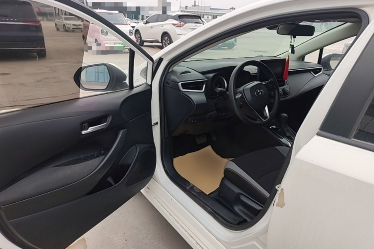 Toyota Corolla 2024 car image #12