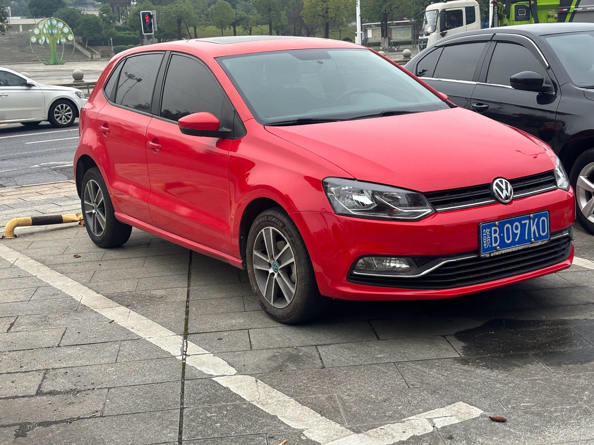 Volkswagen Polo 2016 immagine di auto #3