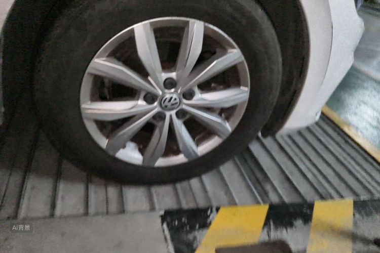 Volkswagen Polo 2019 car image #9