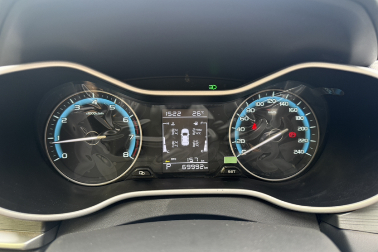 GEELY Emgrand 2021 #8 GEELY Emgrand 2021 car image #8