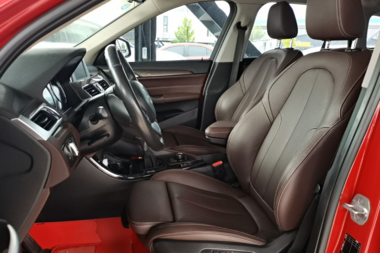 BMW X1 2019 صورة سيارة #15