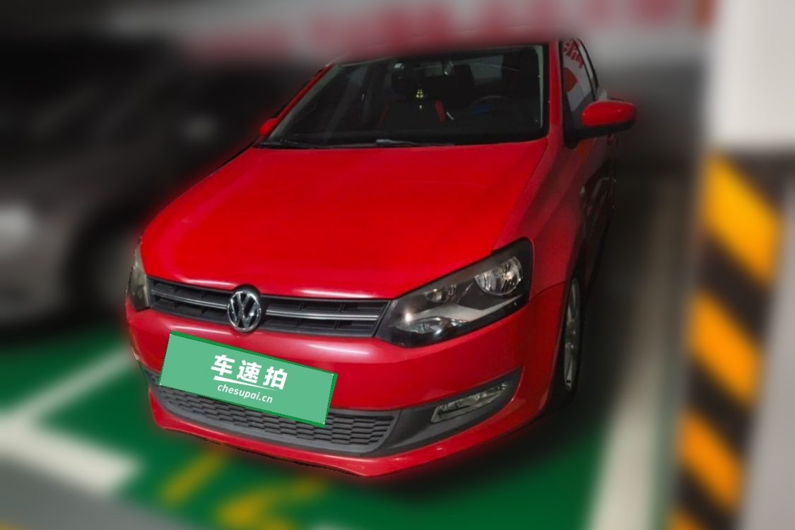 Volkswagen Polo 2013 Volkswagen Polo 2013 car image