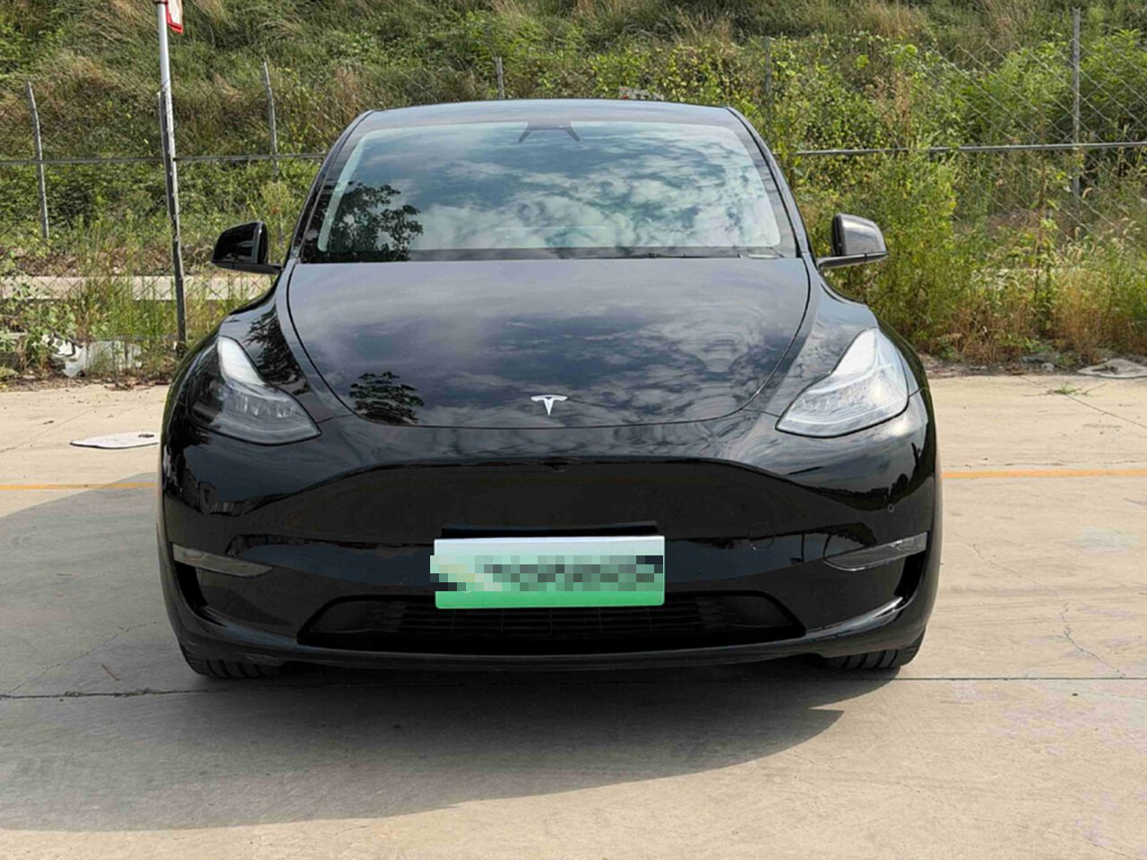 Tesla Model Y 2024 car image #4