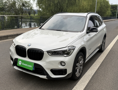 BMW X1 2016 BMW X1 2016 immagine di auto